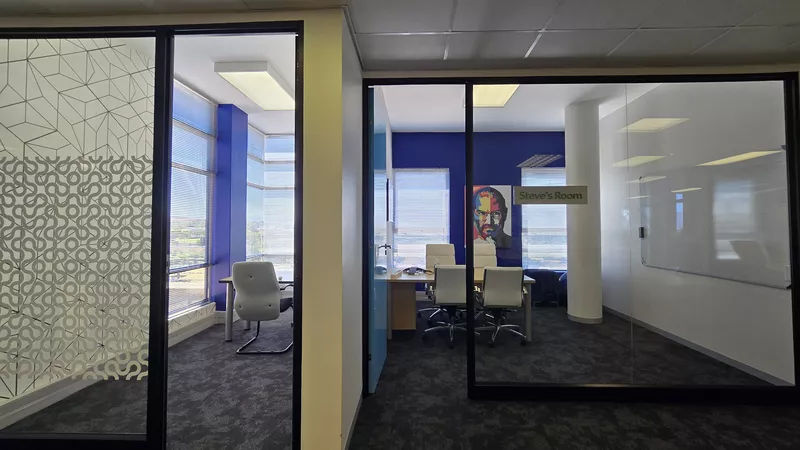 1 429 m² Office to let in Tyger Valley, Manhattan Plaza (photo 37)