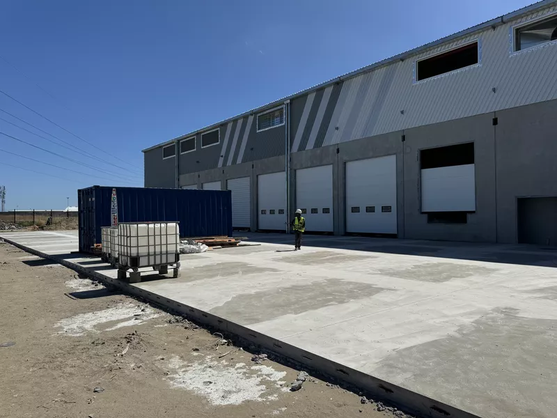 3 065 m² Industrial to let in Wimbledon Estate, ARTERIAL INDUSTRIAL PARK (photo 4)