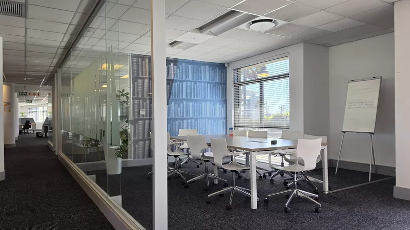 3 816 m² Office to let in Estuaries Office Estate, No 2 Estuaries (photo 74)