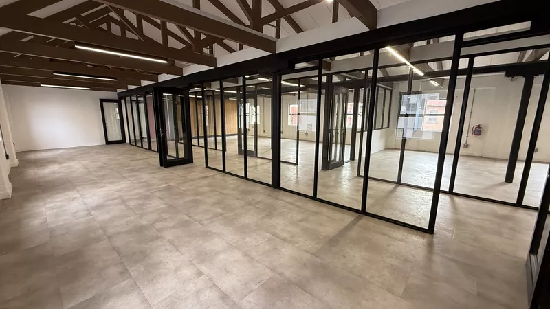 343 m² Office for sale in Foreshore, Castle Mews (photo 19)