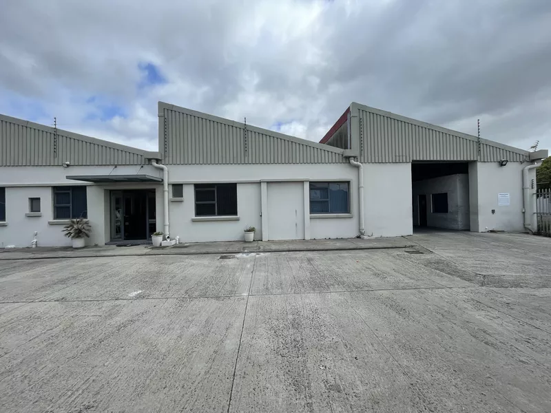 1 586 m² Industrial to let in Ottery, 13 Hillstar Avenue (photo 1)