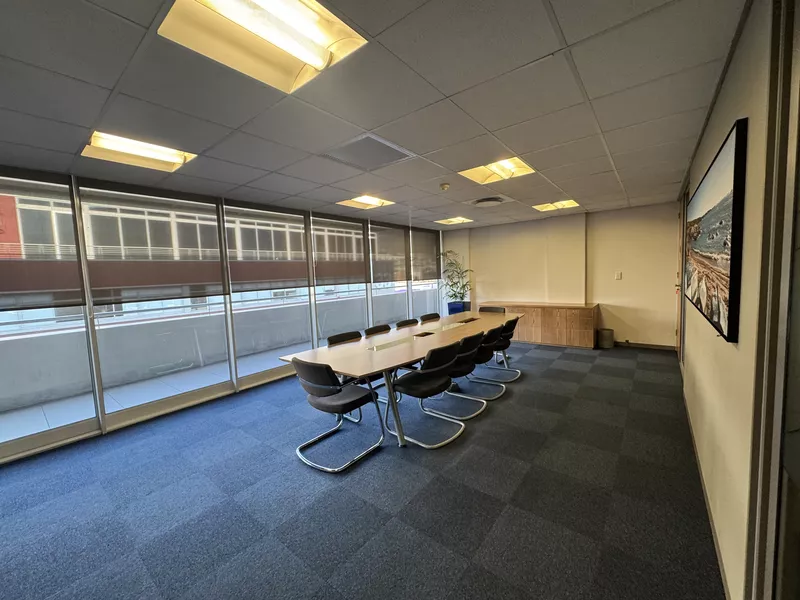 1 896 m² Office to let in Cape Town City Centre/CBD, Oceana House (photo 30)