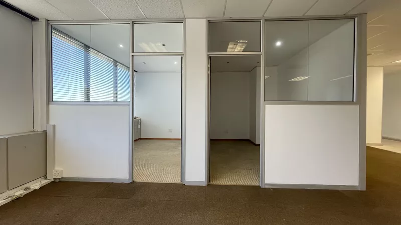 234 m² Office to let in Cape Town City Centre/CBD, 2 Long (photo 15)