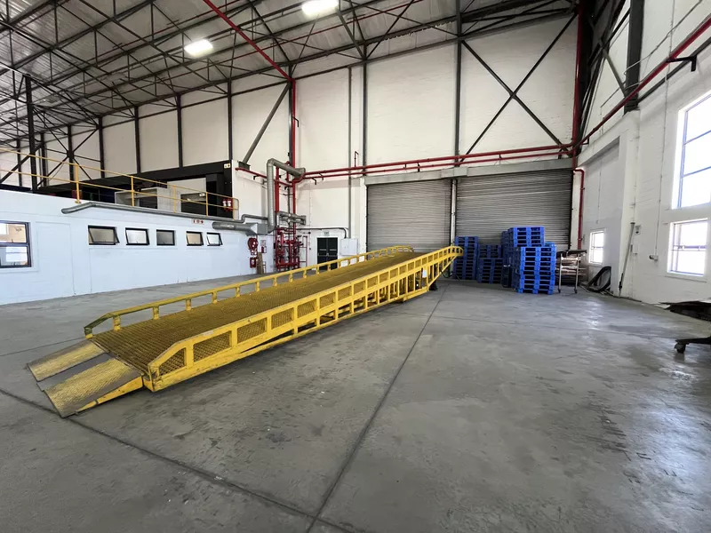 5 846 m² Industrial to let in Airport Industrial, 32 Montreal Drive (photo 12)