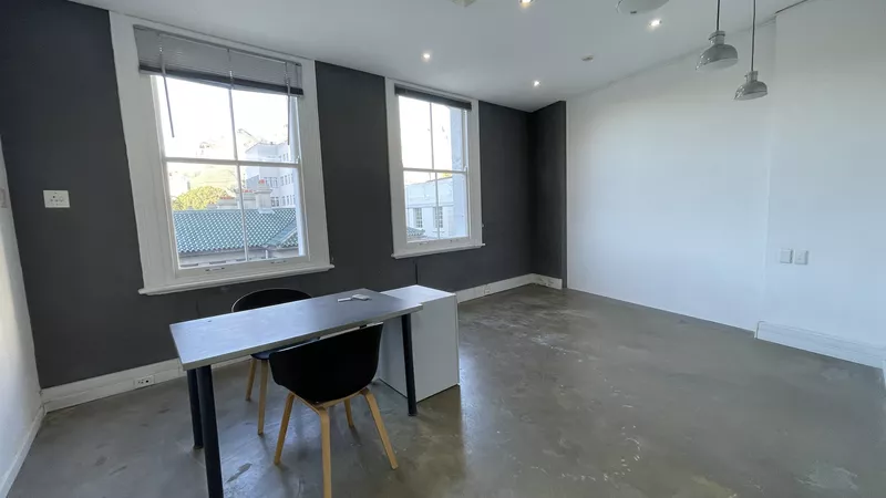 883 m² Office to let in Cape Town City Centre/CBD, 30 Keerom Street (photo 13)