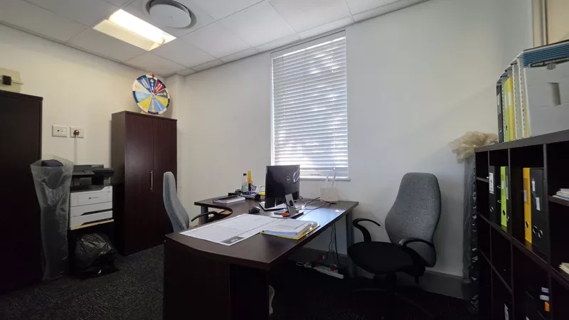1 292 m² Office to let in Estuaries Office Estate, 2 Oxbow Crescent, The Estuaries (photo 45)