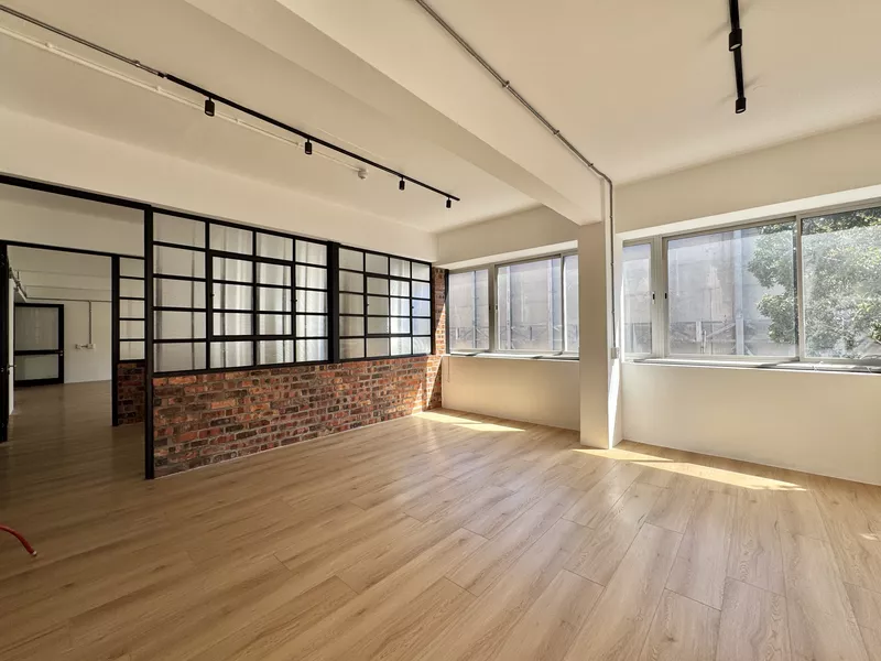 800 m² Office to let in Cape Town, 60 Roeland Street (photo 10)