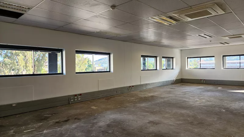 2 942 m² Office to let in Bellville, Ambition24hours (107 Voortrekker Road) (photo 25)