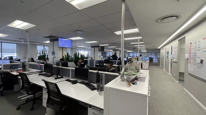 2 004 m² Office to let in Cape Town City Centre/CBD, Roggebaai Place (photo 17)