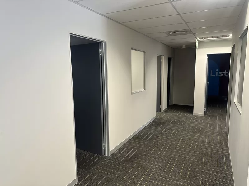 TWENTY ONE 152 , Midrand (photo 16)