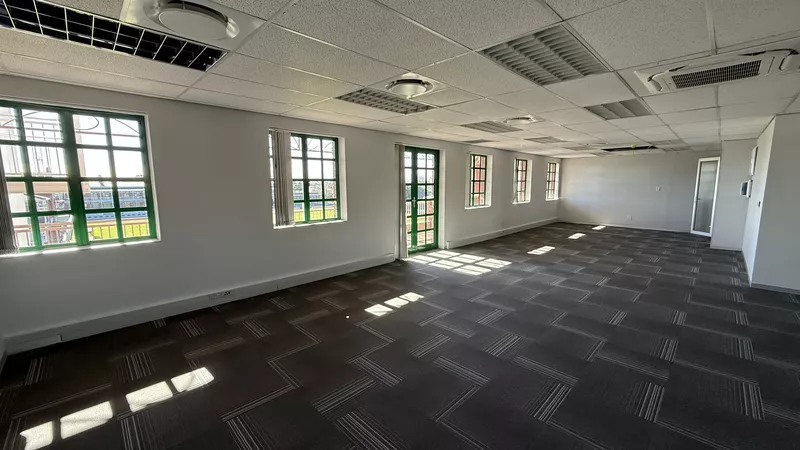 128 m² Office to let in Claremont, Brookside Office Park (photo 13)