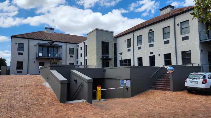 356 m² Office to let in Estuaries Office Estate, The Estuaries - Block E (photo 6)