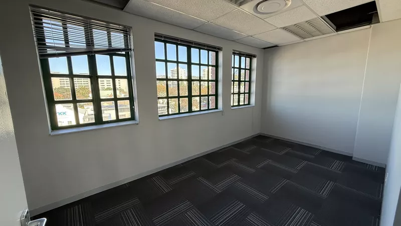 362 m² Office to let in Claremont, Brookside Office Park (photo 15)