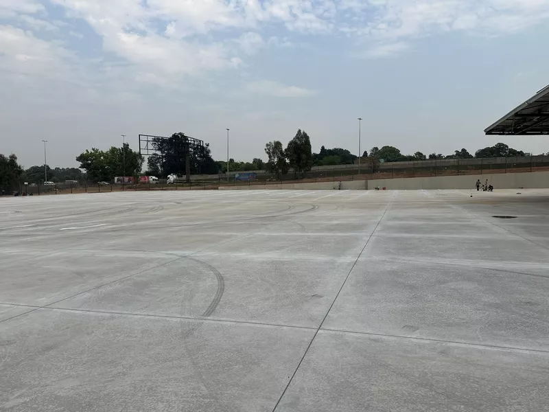 6 703 m² Industrial to let in Gauteng, Bredell (photo 3)