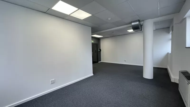 316 m² Office to let in Cape Town City Centre/CBD, 30 Waterkant (photo 11)