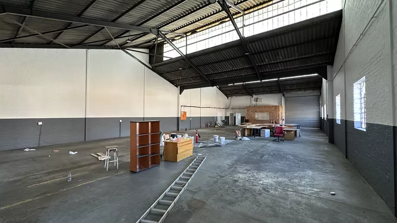 2 500 m² Industrial to let in Milnerton, 5 Marconi Cresent (photo 6)