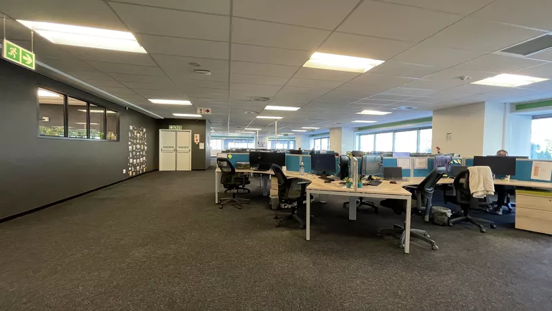 845 m² Office to let in Cape Town City Centre/CBD, CBD (photo 12)