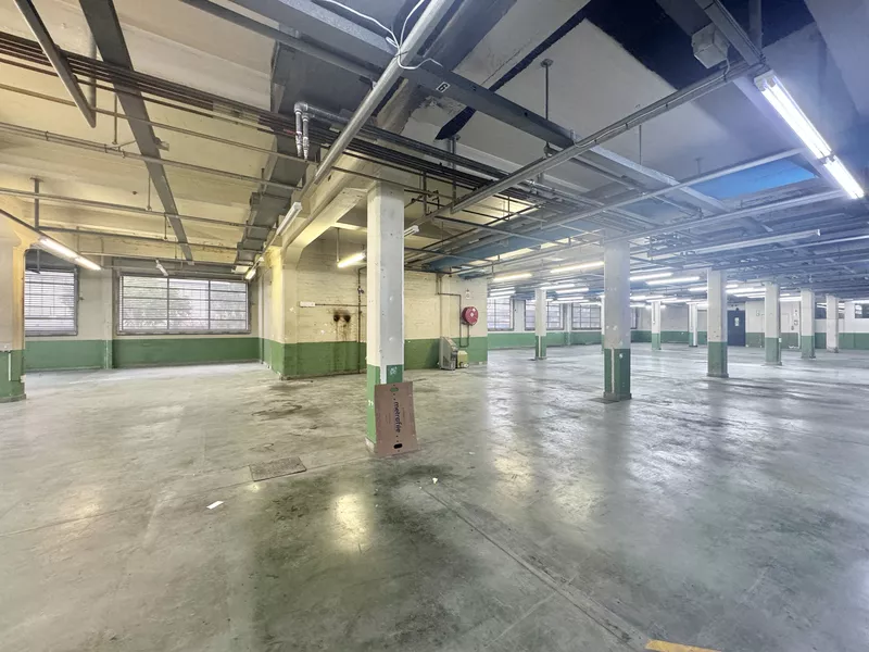 1 200 m² Office to let in Cape Town City Centre/CBD, 170 Buitengracht Street (photo 14)