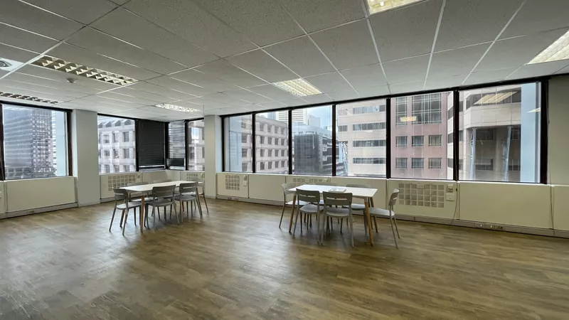 1 215 m² Office to let in Cape Town City Centre/CBD, 2 Long (photo 16)
