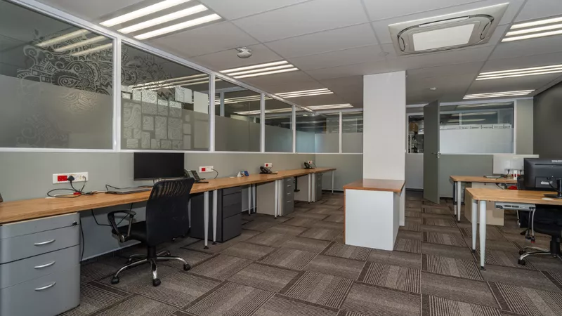 1 124 m² Office to let in Kenilworth, 325 Main Road Kenilworth, Pam Golding on Main (photo 9)
