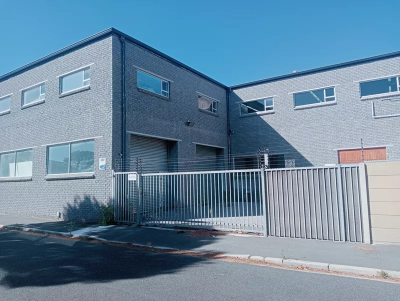 730 m² Office to let in Southern Suburbs, 186 Main Road, Diep River (photo 22)