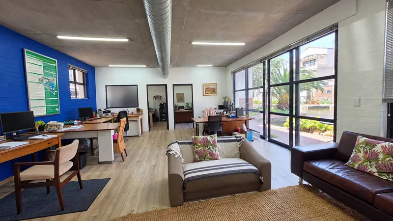 184 m² Office to let in Waterford Place Office Park, 8 Waterford Mews (photo 13)