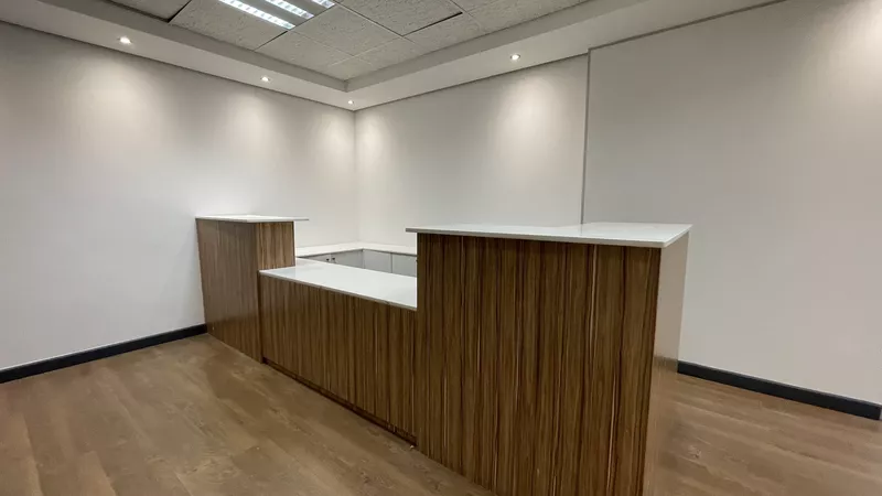 387 m² Office to let in Cape Town City Centre/CBD, 2 Long (photo 6)