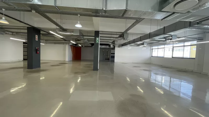 604 m² Office to let in Cape Town City Centre/CBD, 33 Martin Hammerschlag (photo 9)