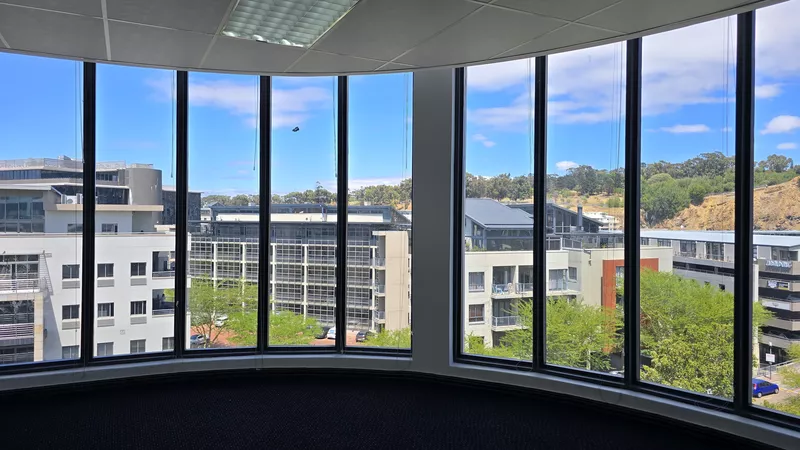 632 m² Office to let in Tyger Waterfront, Avanti South Block (photo 50)