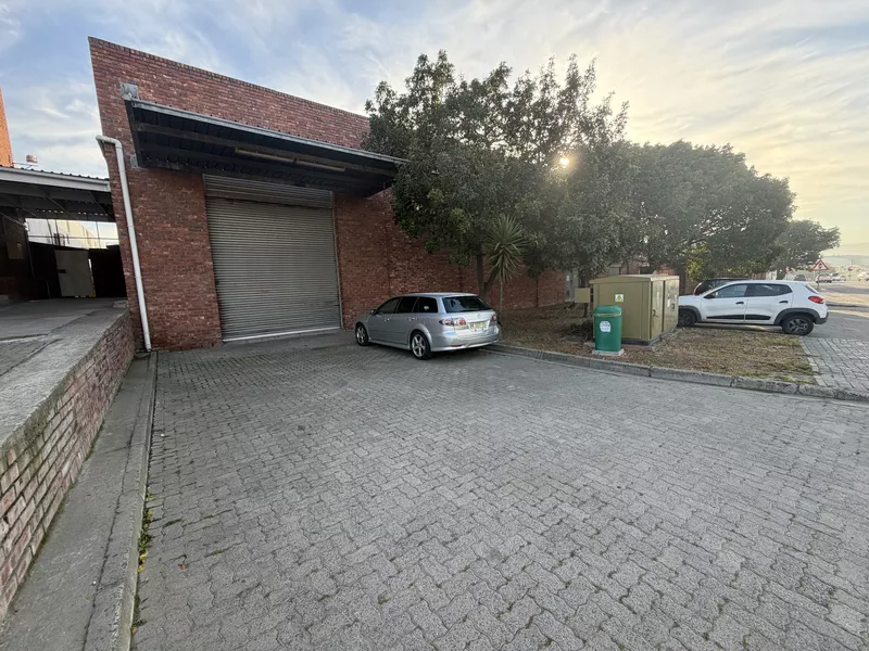 1 099 m² Industrial to let in Stikland Industrial, Santos Park, Stikland (photo 35)