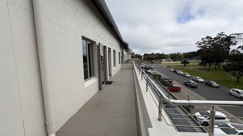 161 m² Office to let in Durbanville, Park Central (photo 26)