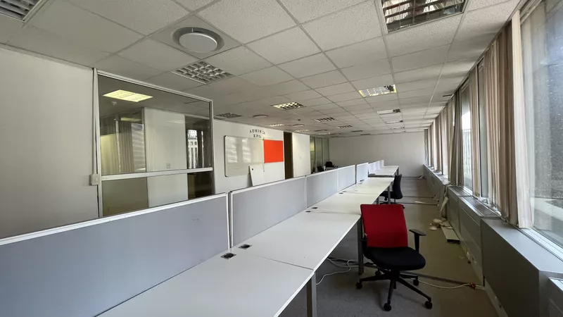 318 m² Office to let in Cape Town City Centre/CBD, One Thibault (photo 21)
