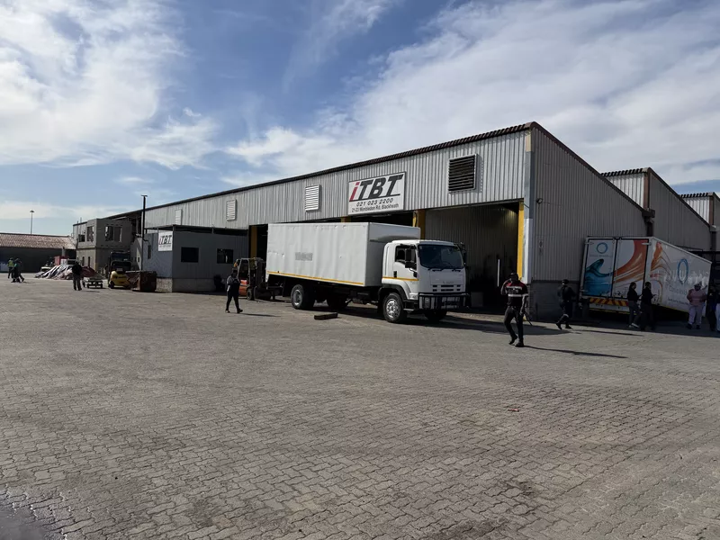 3 711 m² Industrial to let in Wimbledon Estate, Neulux building 2 (photo 27)
