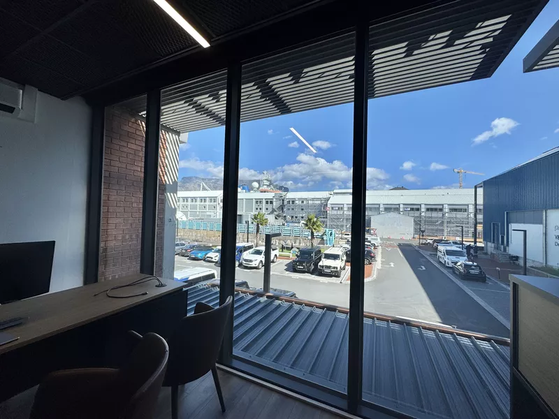 437 m² Office to let in Waterfront, V & A Waterfront Helistop (photo 23)