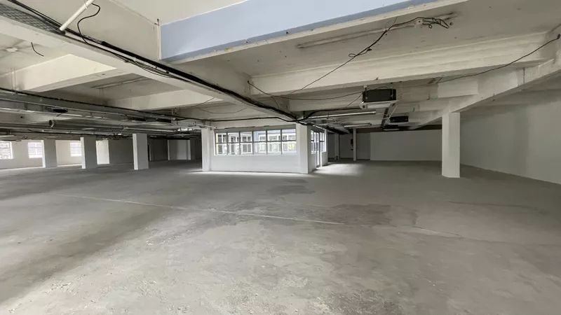 1 218 m² Office to let in Cape Town City Centre/CBD, Amber Place (photo 9)