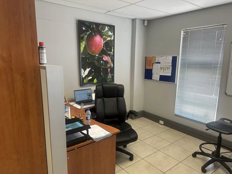 TWENTY ONE 152 , Midrand (photo 14)