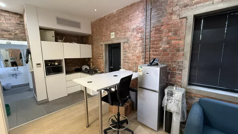115 m² Office to let in Claremont, Collingwood (photo 5)