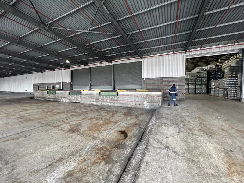 10 000 m² Industrial to let in Parow Industrial, 1 Junction Road (photo 11)