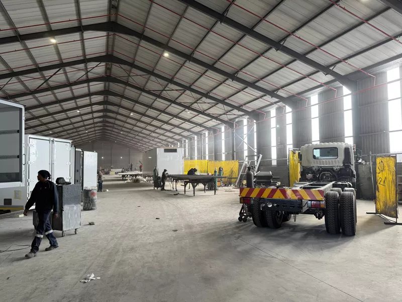 3 711 m² Industrial to let in Wimbledon Estate, Neulux building 2 (photo 5)