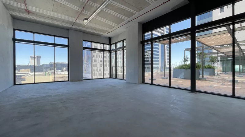 800 m² Office to let in Foreshore, Harbour Arch (photo 9)