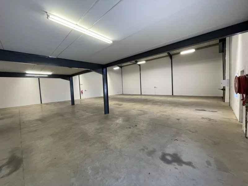 386 m² Industrial to let in Rivergate, Enterprise Park (photo 11)
