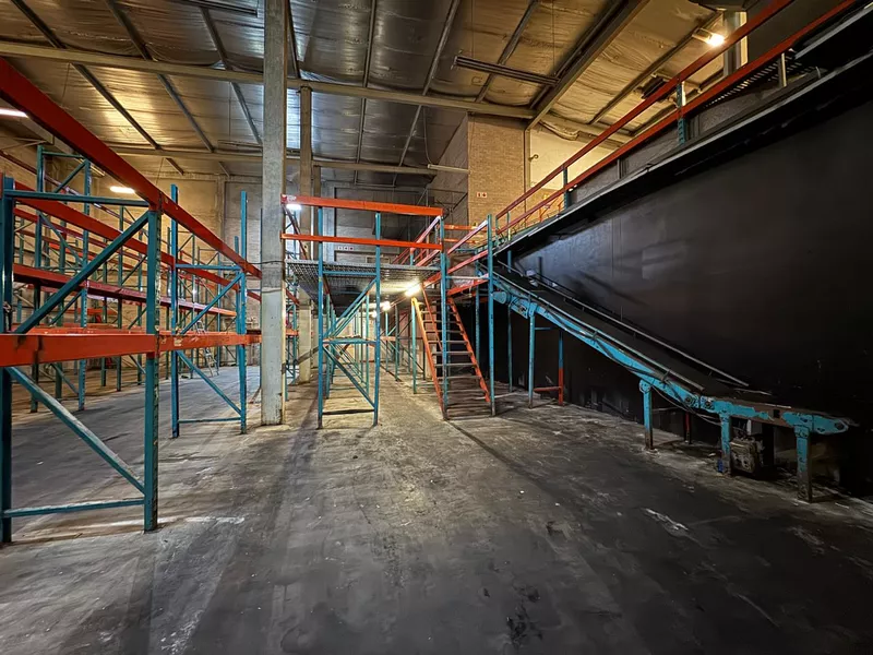 1 300 m² Industrial to let in Paarl, Wamakers Square, Paarl Central (photo 9)