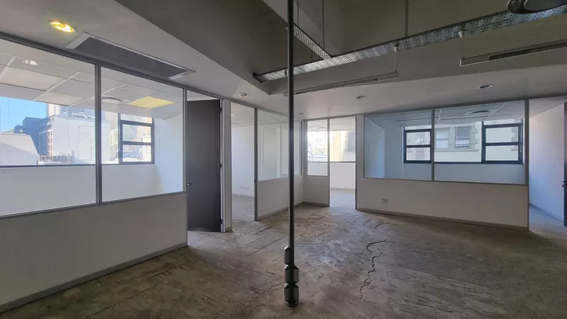 1 984 m² Office to let in Cape Town City Centre/CBD, The Bergstan (photo 8)