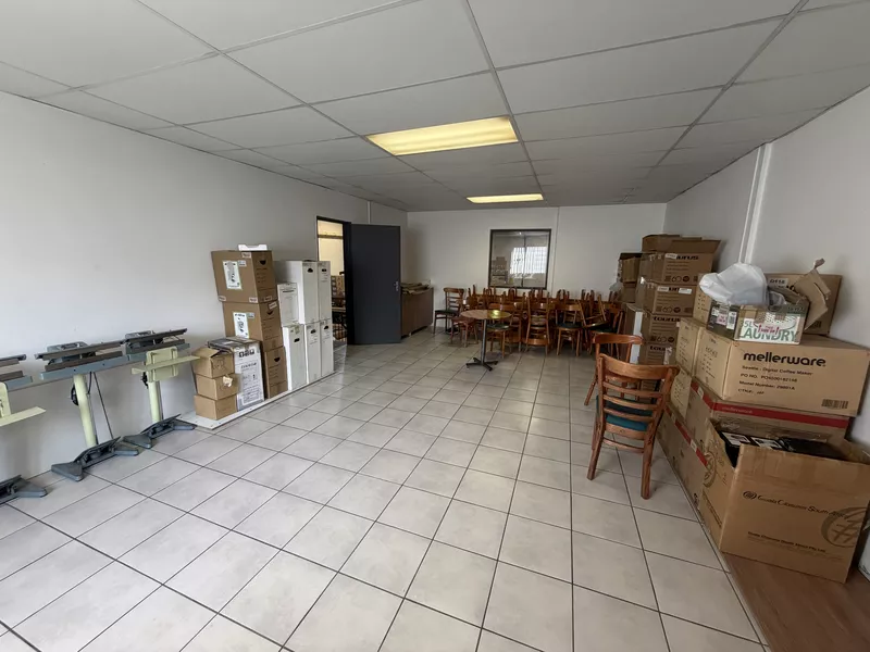 524 m² Industrial to let in Bellville, Symphony Park (photo 21)