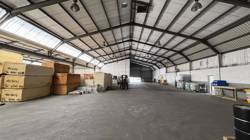 3 170 m² Industrial to let in Brackenfell Industrial, 10 Lood Street, Brackenfell (photo 37)