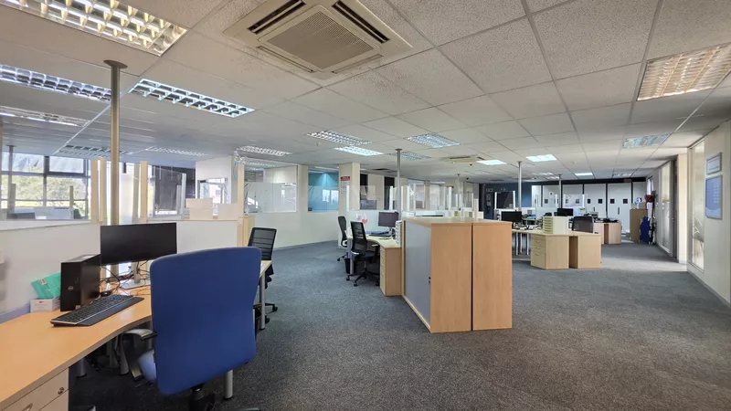 1 067 m² Office to let in Tyger Chambers, Tyger Chambers 2 (photo 13)