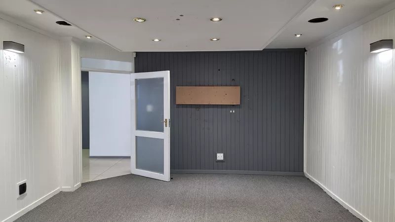 495 m² Office to let in Tyger Valley, 283 Durban Road (photo 13)