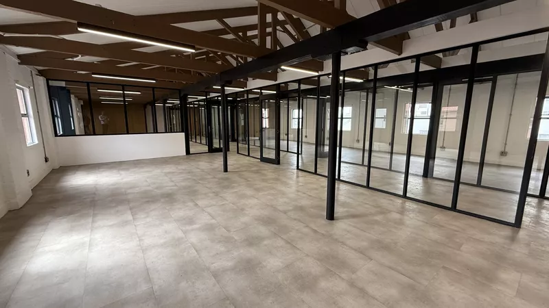 343 m² Office for sale in Foreshore, Castle Mews (photo 13)