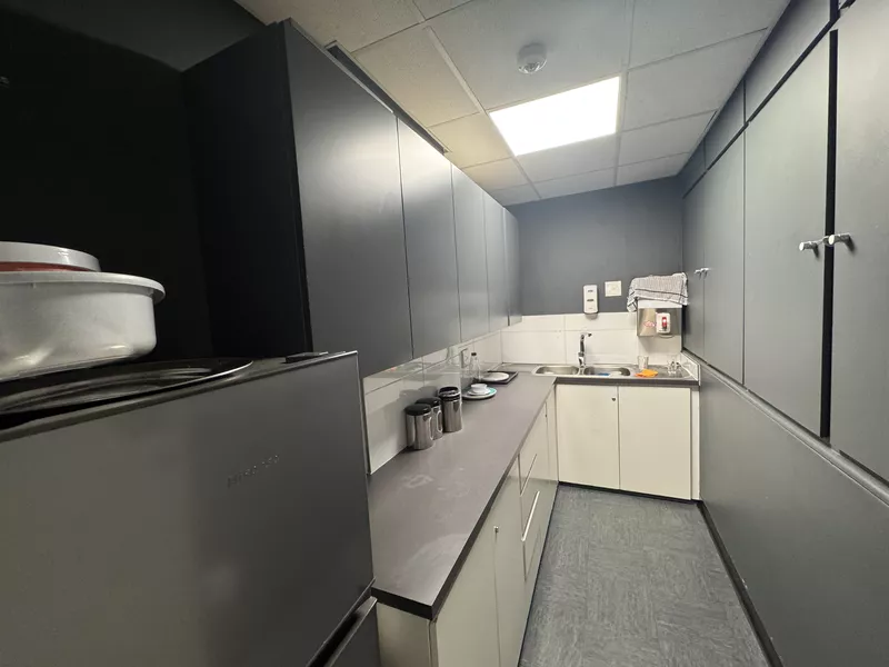 5 030 m² Office to let in Cape Town City Centre/CBD, Oceana House (photo 84)