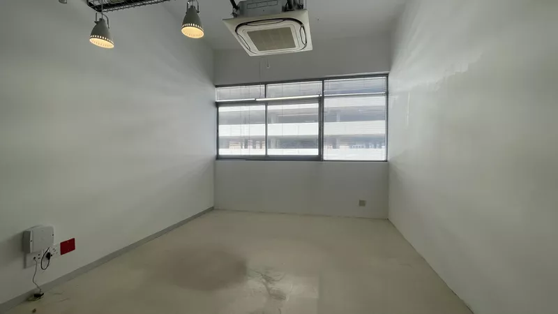604 m² Office to let in Cape Town City Centre/CBD, 33 Martin Hammerschlag (photo 14)